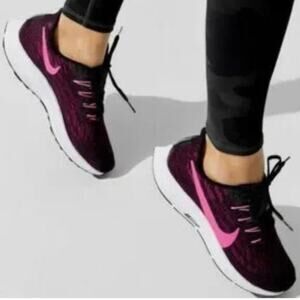 Nike Air Zoom Pegasus 36 Black/Pink Blast True Berry New Size 8